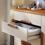 Cômoda Sapateira Bréscia 4 Gavetas e 1 Porta - 100% MDF Branco [Tampo Espaçoso]